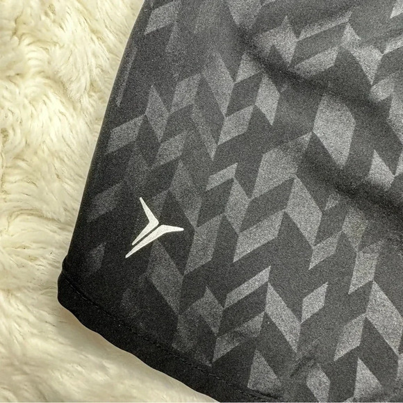 Old Navy Active Go-Dry Shorts Lined Drawstring Waist Black Size Small - Picture 13 of 16